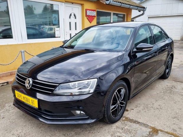 Volkswagen Jetta VI 2.0 TDI BMT Comfortline Mag...