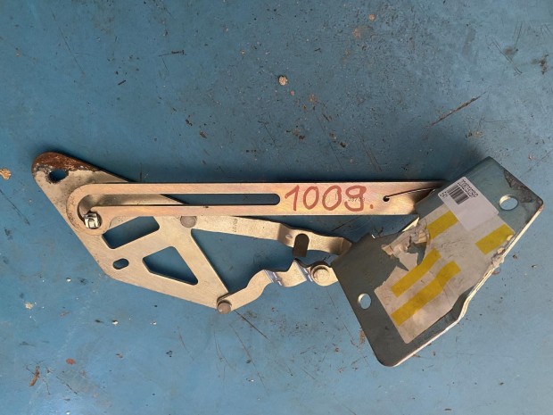 Volkswagen LT jobb motorh�ztet� zsan�r 2D0823302B elad�