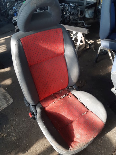 Volkswagen Lupo Bal Első Ülés
