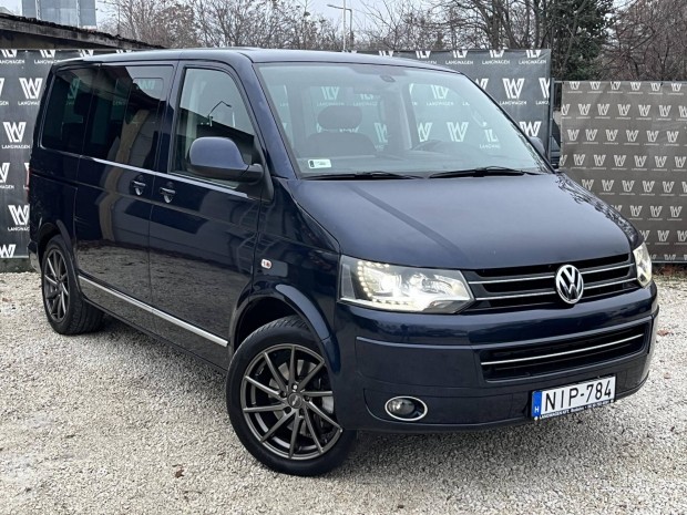 Volkswagen Multivan 7 szem�lyes Highline forgat...