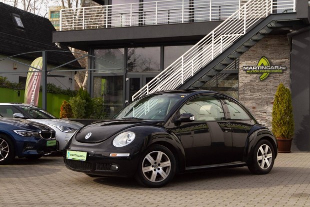 Volkswagen New Beetle 1.6 Final Edition + Diamo...