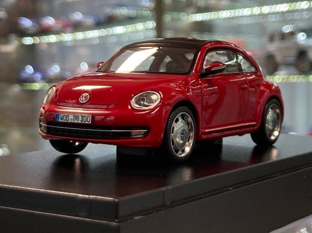 Volkswagen New Beetle 2012 1:43 1/43 Schuco