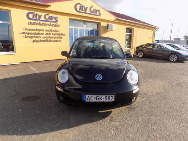 Volkswagen New Beetle Cabrio 1.6 Akcis r!!!