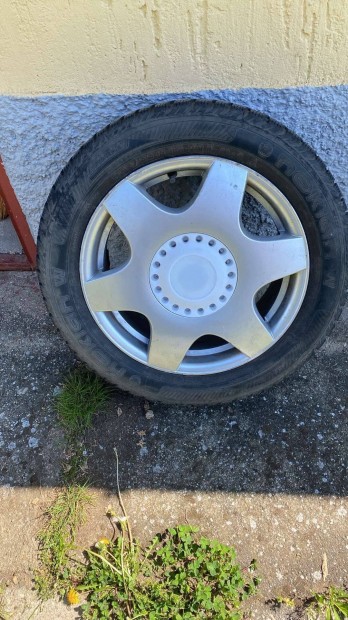 Volkswagen New Beetle felnikupak