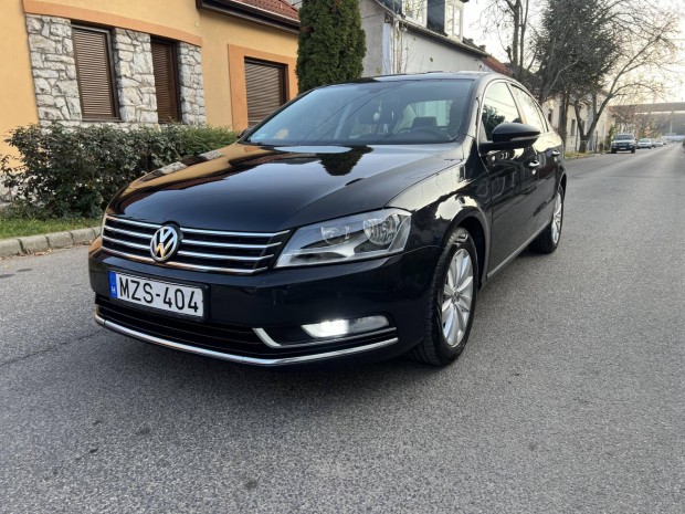 Volkswagen Passat 1.6 CR TDI Trendline BMT Mag...