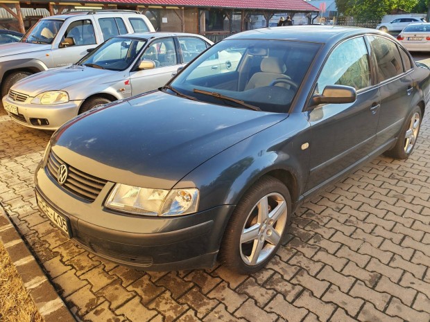 Volkswagen Passat 1.6 Comfortline