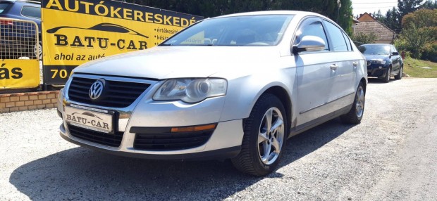 Volkswagen Passat 1.6 Trendline BATU-CAR ahol a...