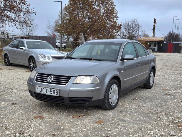 Volkswagen Passat 1.6 Trendline Business J� mot...