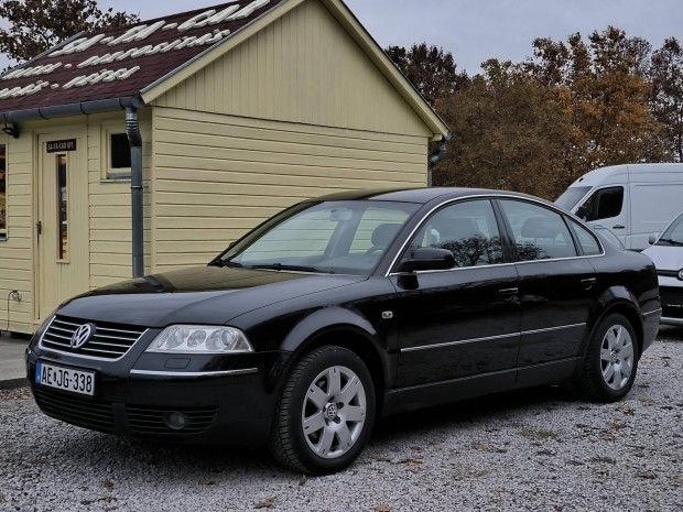 Volkswagen Passat 1.8 5V Turbo Highline Nagyon...