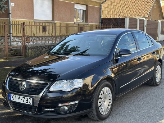 Volkswagen Passat 2.0 PD TDI Comfortline DPF EL...