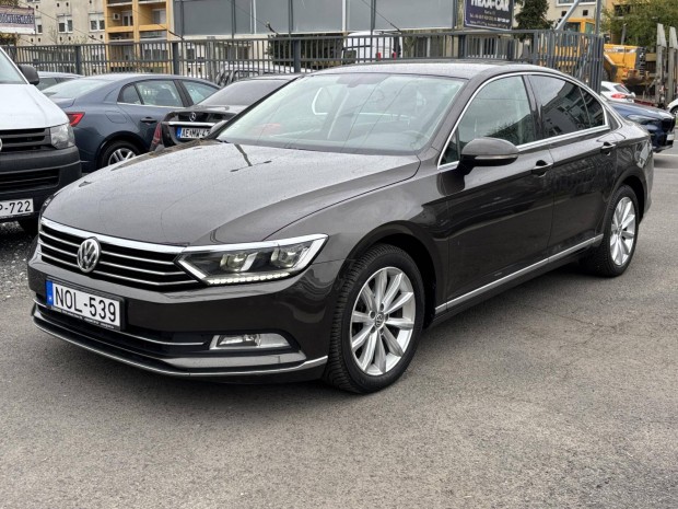 Volkswagen Passat 2.0 TDI BMT SCR Highline DSG...