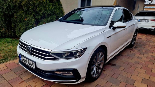 Volkswagen Passat 2.0 TDI SCR Business DSG R Li...