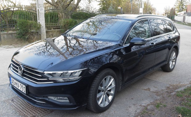 Volkswagen Passat 2.0 TDI SCR Elegance, frissen honos�tva, megk�m�lt