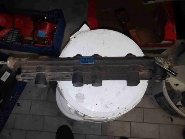 Volkswagen Passat B3 Injektor H�d + �zemanyagnyom�s Szab�lyz� Szelep