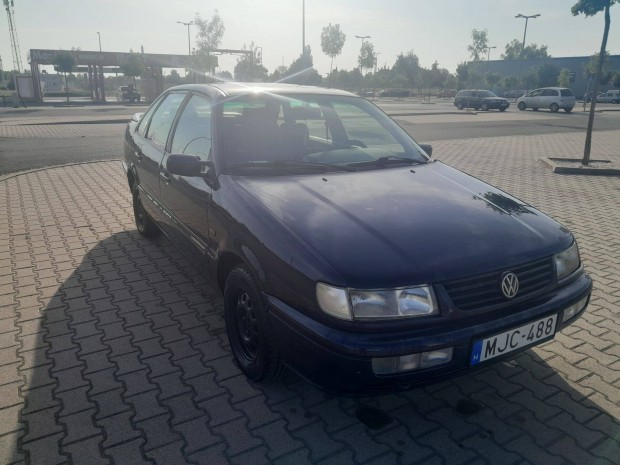 Volkswagen Passat B4 1.8