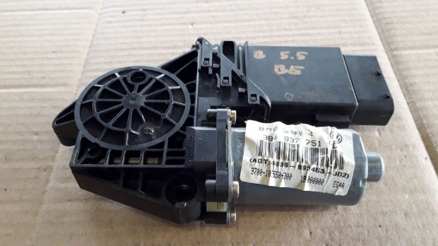 Volkswagen Passat B5 01-05 Bal Els Ablakemel Motor