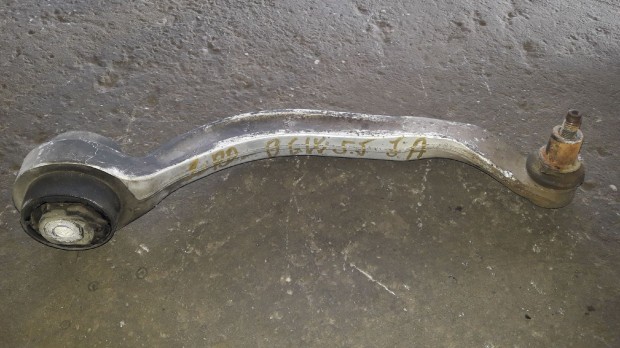 Volkswagen Passat B5 01-05 Jobb Első Alsó Lengőkar
