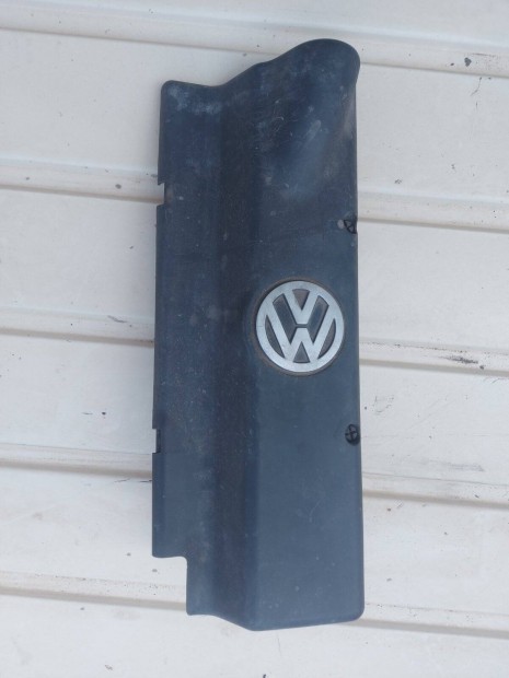 Volkswagen Passat B5 1.6 fels motorburkolat 