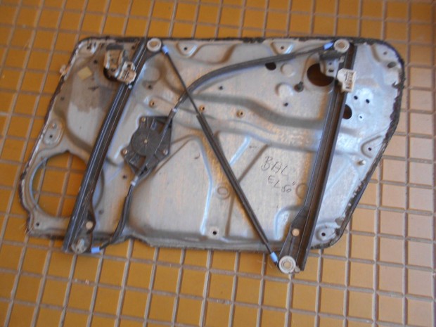 Volkswagen Passat B5-5.5 ablakemel szerkezet