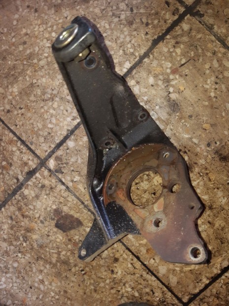 Volkswagen Passat B5 96-00 Adagol� Tart� Bak