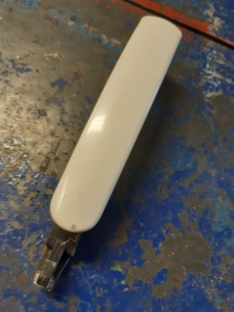 Volkswagen Passat B5 96-05 Bal Els� K�ls� Ajt�kilincs