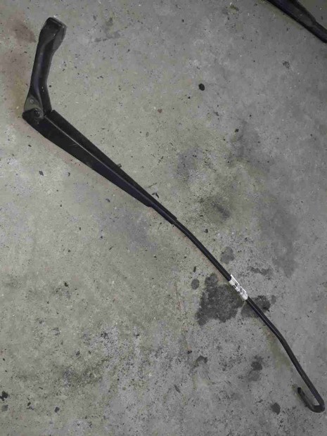 Volkswagen Passat B5 96-05 Jobb Els Ablaktrl Kar