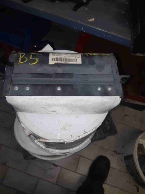 Volkswagen Passat B5 96-05 Utasoldali L�gzs�k