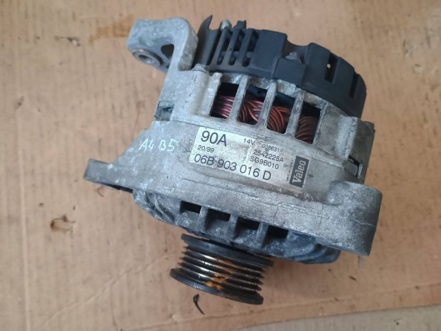 Volkswagen Passat B5 B6 B7 1.8T generátor 06B 903 016 D