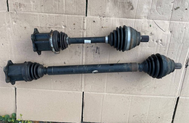 Volkswagen Passat B6 2.0 CR TDi Féltengely Jobb oldali / Bal oldali