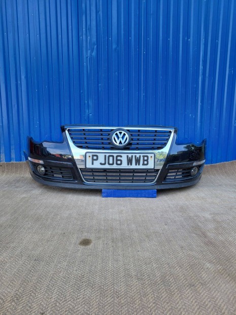 Volkswagen Passat B6 3C 2004-10 gyári 3C0807221C első lökhárító fekete