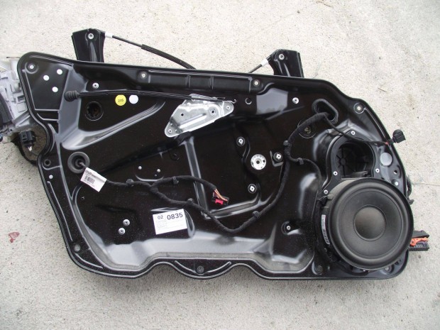 Volkswagen Passat B6 B7 bal első ablakemelő 2005-2014 ajtópanel