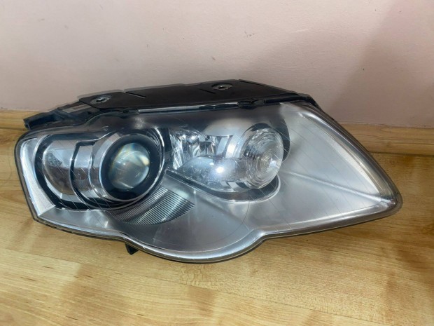 Volkswagen Passat B6 Jobb első lámpa 3C0941752K
