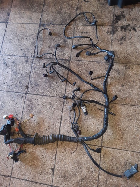 Volkswagen Passat B6 Motor Kábelköteg