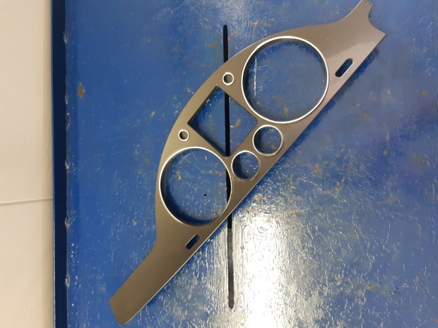 Volkswagen Passat B6 �raegys�g / Kilom�ter�ra Keret