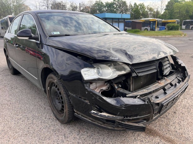 Volkswagen Passat B6 (2005) 1.6i BLF Alkatrészek #M2601