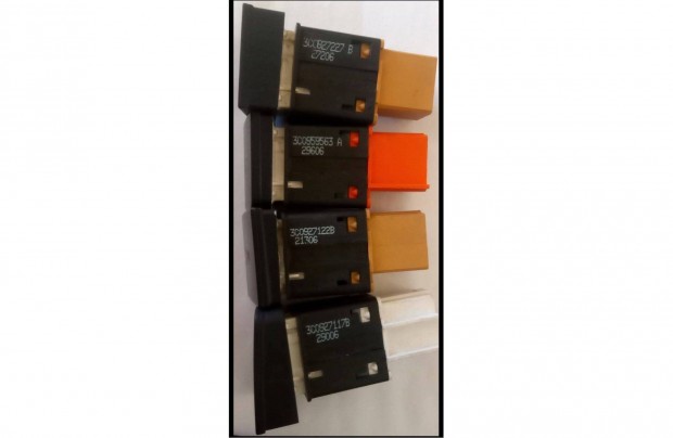 Volkswagen Passat B6, Golf V, Jetta V, EOS Kapcsol�k