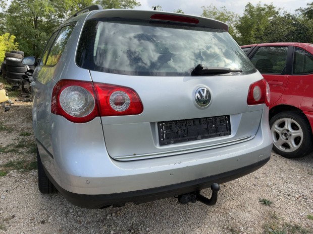 Volkswagen Passat B6 kombi csomagtr ajt 