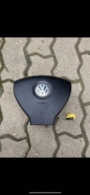 Volkswagen Passat B6 kormnylgzsk