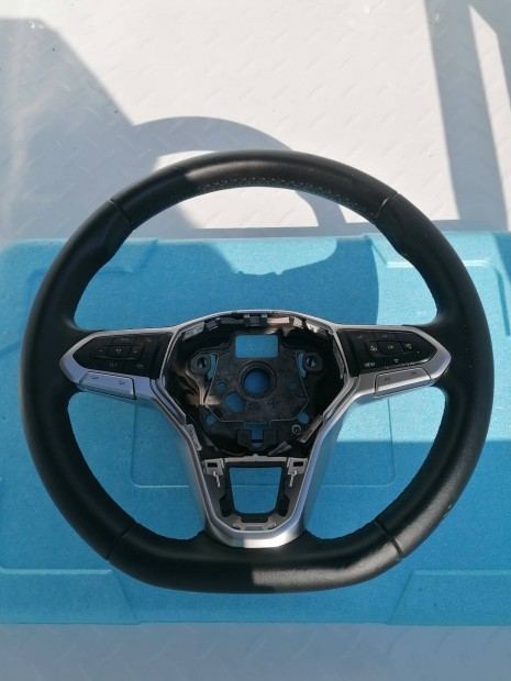 Volkswagen Passat B8 DSG multikorm�ny. 