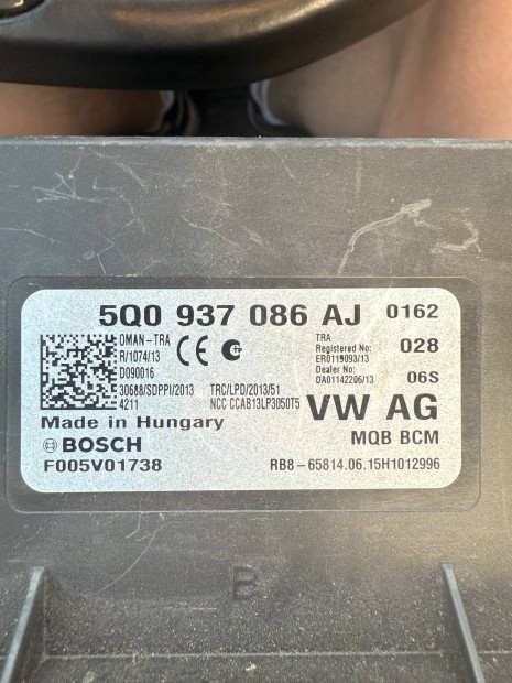 Volkswagen Passat B8 Golf 7 BCM central electronics 5Q0937086AJ