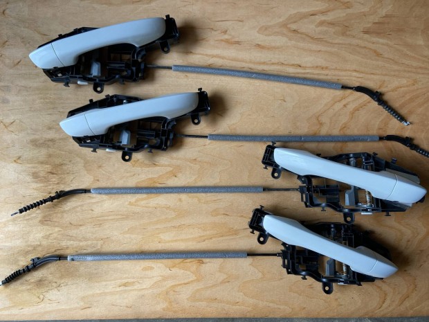 Volkswagen Passat B8 kls kilincs 