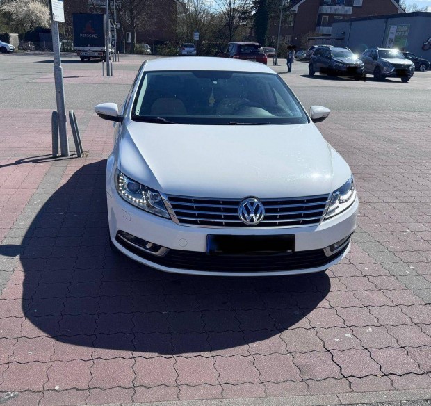 Volkswagen Passat CC 2.0 CR TDI BMT DSG Akr 2...