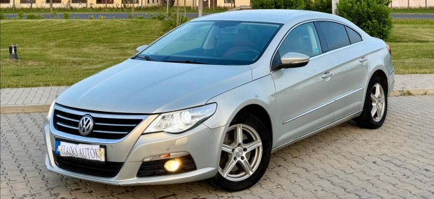 Volkswagen Passat CC 2.0 CR TDI DSG / M.O.I. VA...