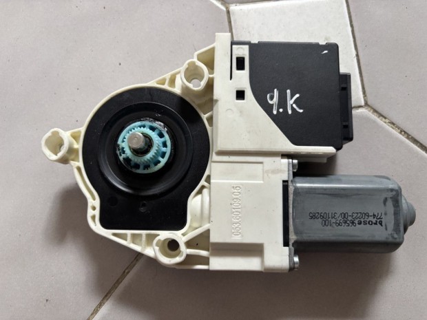 Volkswagen Passat CC bal hts ablakemel motor 3C8959703B