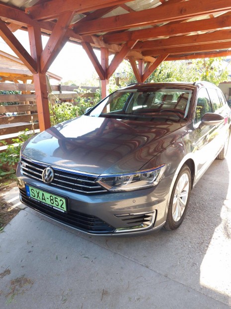 Volkswagen Passat Plug-in Hybrid