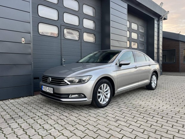 Volkswagen Passat VIII 2.0 TDI BMT Comfortline...