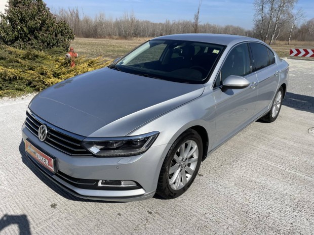 Volkswagen Passat VIII 2.0 TDI BMT Highline DSG...