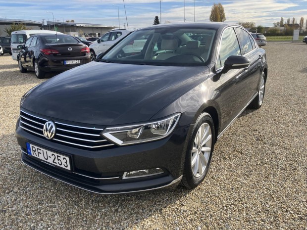 Volkswagen Passat VIII 2.0 TDI BMT SCR Business...