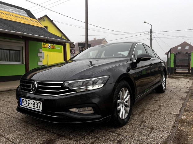 Volkswagen Passat VIII 2.0 TDI BMT SCR Business...