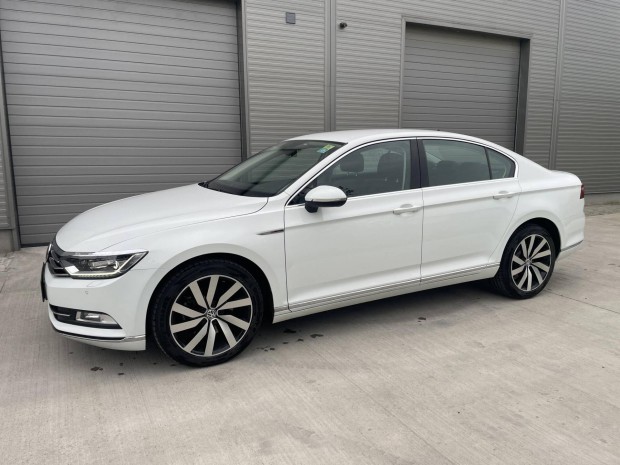 Volkswagen Passat VIII 2.0 TDI BMT SCR Highline...